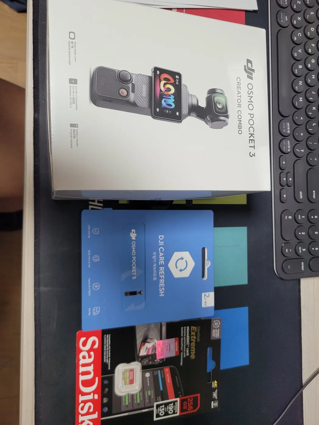 오즈모 포켓3 크리에이터 콤보 상자, DJI Care Refresh 2년 카드, 샌디스크 익스트림 256GB microSD