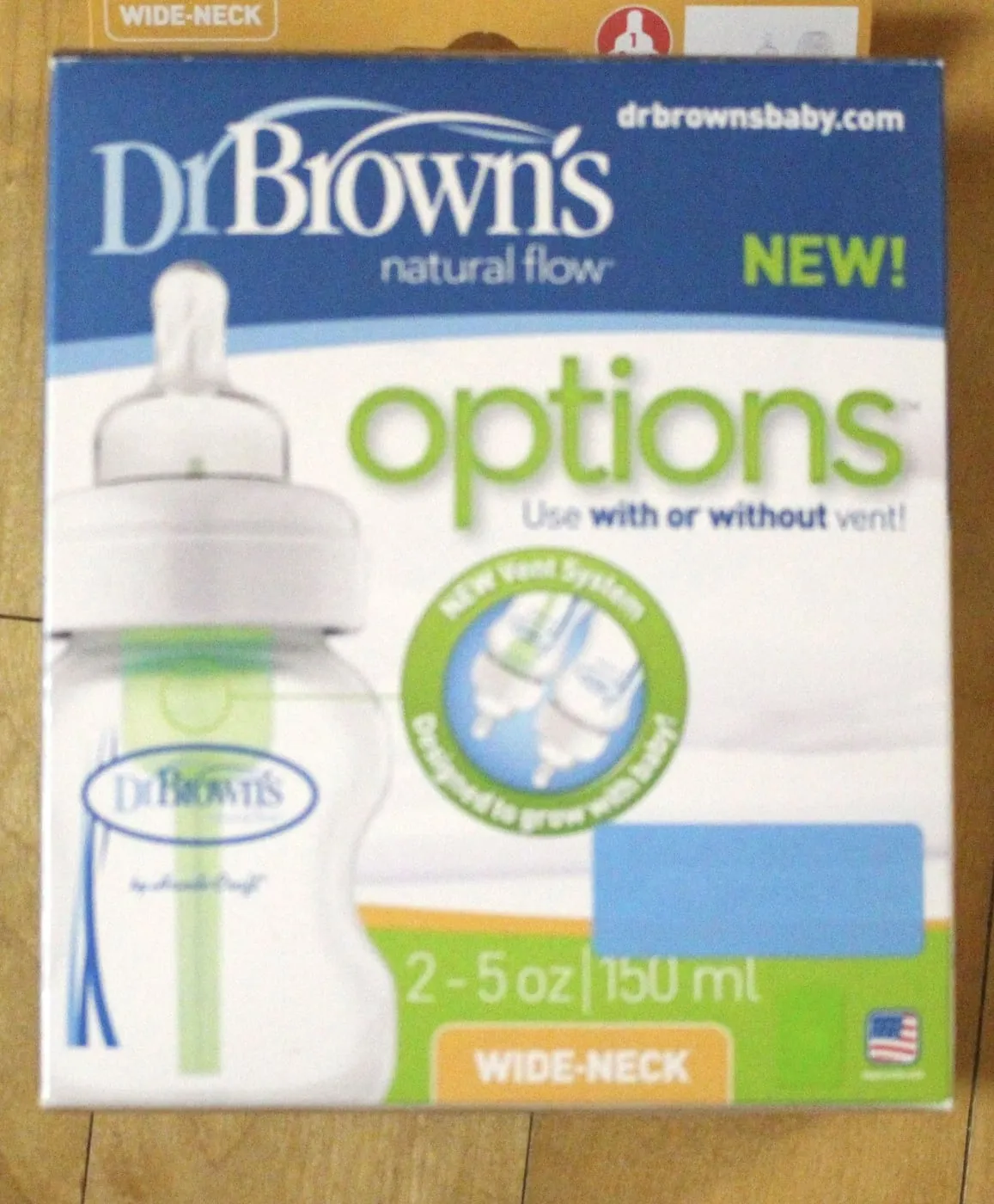 닥터브라운 옵션스 와이드넥 상자 앞면. options, Use with or without vent!, 2-5oz 150ml, WIDE-NECK 표기
